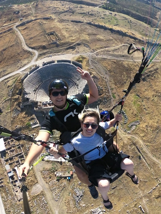 Paragliding Gleitschirmfliegen in Pamukkale