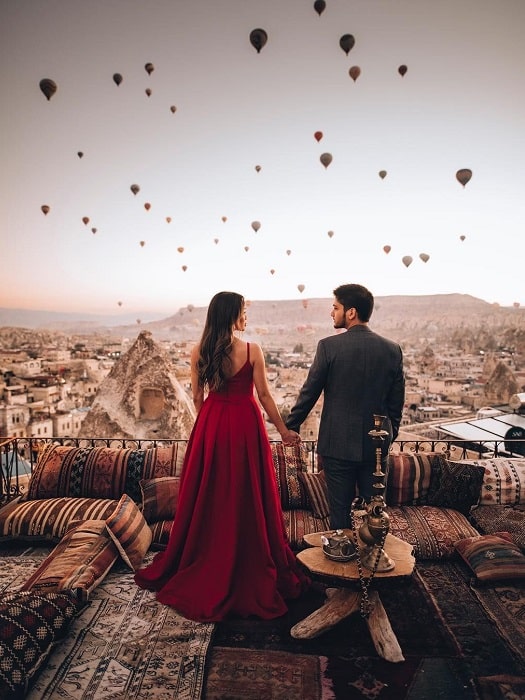 Heirat Vorschlag auf einem Heißluftballon in Kappadokien
