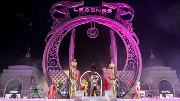 Land Of Legends Night Show